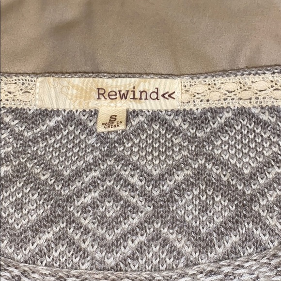 Sweater - Picture 2 of 3